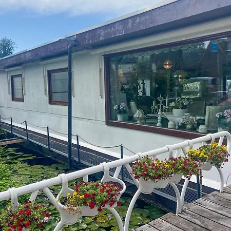 Båthotell Beautiful Ship-boat In With Wifi And 2 Bedrooms *